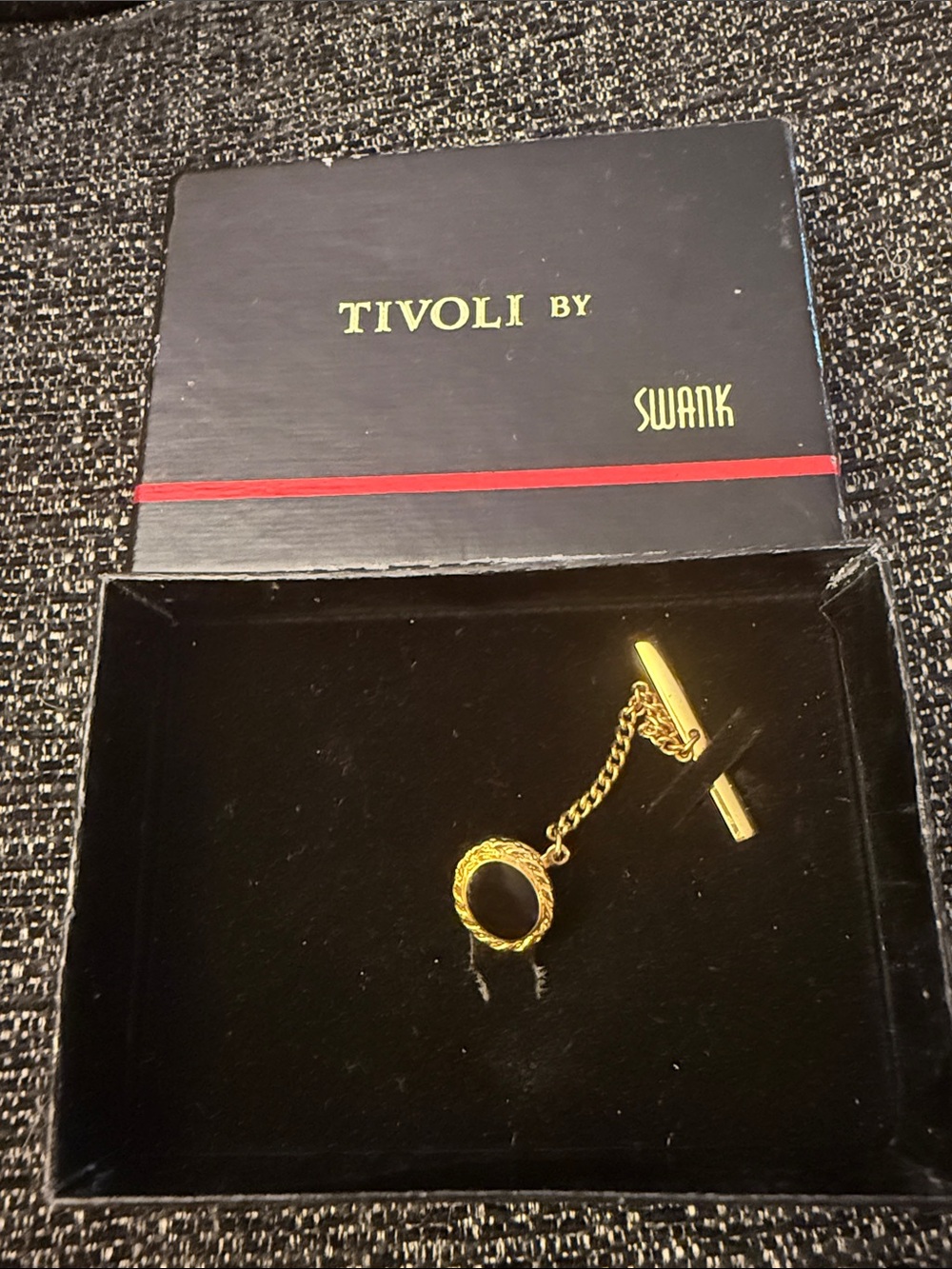 SWANK Gold Circular Tie Bar with Chain